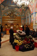La Mănăstirea Brâncoveanu se adună lume din toată ţara