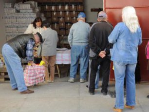 Primesc ultimii ajutoare alimentare