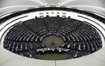Decide cine va conduce Europa
