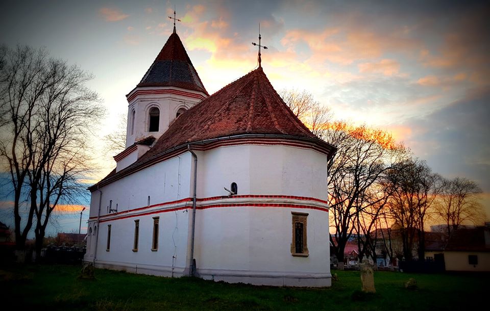 Sfântul Nicolae, protectorul a 23 de biserici din Țara Făgărașului – Bună Ziua Făgăraș