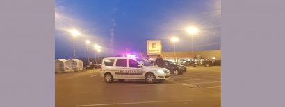 Accident rutier, în parcarea Kaufland