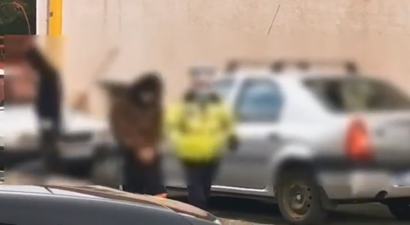 Cannabis, ecstasy și amfetamină, găsite în Brașov. Un tânăr de 23 de ani a fost reținut (video)