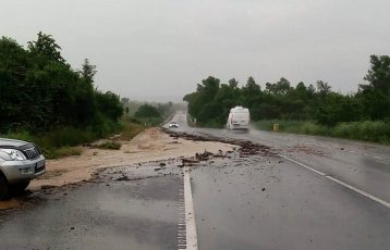 Ploaia face ravagii și pe DN 1