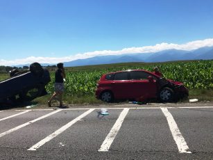 Trei autoturisme, implicate într-o coliziune, pe DN 1