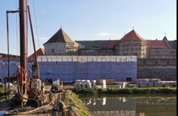 Accident de muncă în șantierul de la Cetate. Polițiștii fac verificări