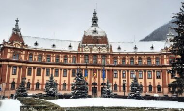 Ce localități primesc bani de la Consiliul Județean Brașov pentru echilibrarea bugetelor