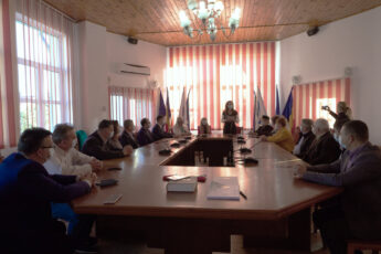 Primăria Victoria: plata online a impozitelor și achiziția de tablete pentru elevi, decise astăzi