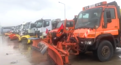 Aproape 400 de utilaje de deszăpezire, pregătite să intervină