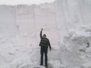 VIDEO | Munți de zăpadă pe munte! Peste 6 m de zăpadă în apropiere de Bâlea Lac