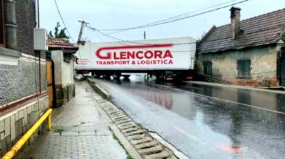 Trafic rutier blocat pe DN 1, la Perșani