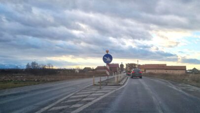 Sistemele de iluminare furate de pe DN 1 au fost găsite. Hoții sunt din Șinca și Crizbav