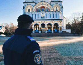 Jandarmii, la datorie de Paști