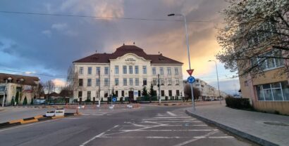 Şcolile din Făgăraș pot cere bani de la minister pentru realizarea și dotarea laboratoarelor inteligente