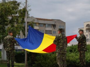 La mulți ani, România!