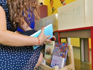 Bibliotecile de la țară vor fi modernizate și digitalizate, anunță ministrul Cercetării