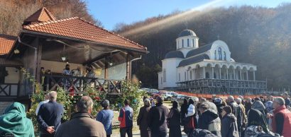 Dublă sărbătoare la Mânăstirea Șinca Nouă