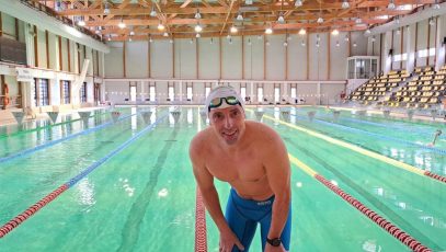 Cinci medalii câștigate de făgărășeanul Aurelian Curticăpean la o competiție de înot