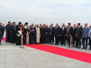 Aeroportul Brașov s-a deschis oficial și are deja probleme: cursele vor fi direcționate spre București