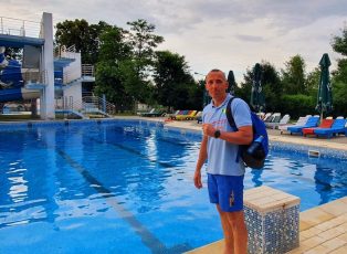 A. Curticăpean: Copiii își doresc să fie ca David Popovici, trebuie să îl prețuim