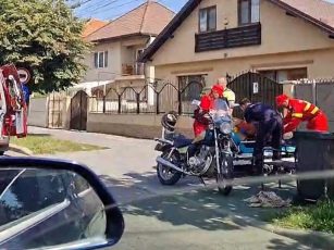 Motociclist, în vârstă de 70 de ani, rănit într-un accident petrecut în Făgăraș