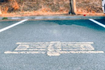 Ai două locuri de parcare? Trebuie să îți reînnoiești abonamentul pentru anul 2024