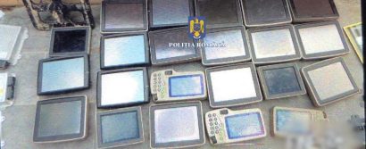 Poliția Română, după percheziții făcute și la Brașov: „Dar au furat! Nu s-au jucat cu mărunțișuri!”
