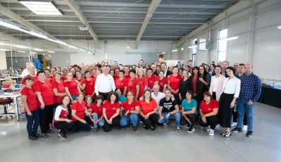 JTTI România a celebrat 20 de ani de activitate la Făgăraș, împreună cu angajații și președintele companiei