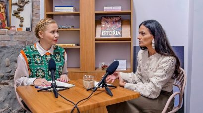 Costumul popular din Veneția de Jos, cercetat de o bucureșteancă. Alexandra Negrilă, la „Povești cu Suflet”