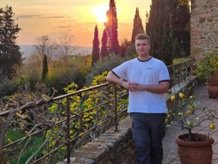 Un elev din Sibiu a fost acceptat la patru universități din Top 20 mondial