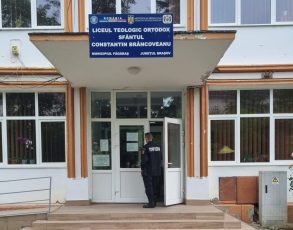 Bărbații din Făgăraș, depășiți numeric de femei, la vot. Nici tinerii nu s-au înghesuit la urne