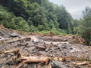 Salvatorii montani recomandă evitarea drumeţiilor către Valea Viştea şi Valea Viştişoara