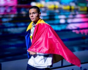 David Popovici, semnal de alarmă: „Să votăm pentru a ne apăra democraţia şi viitorul”