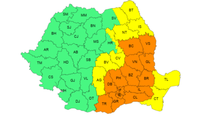 Ploi, vânt şi temperaturi scăzute până miercuri dimineaţă