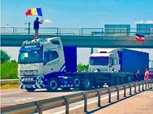 Amenzi de 70.000 de lei și dosare penale după protestele din Piața Victoriei și pe A1