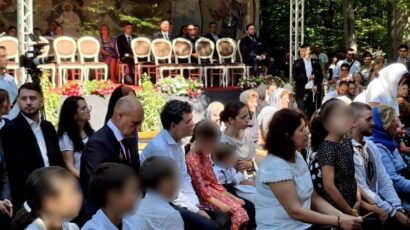 Președintele Nicușor Dan a ales familia și mănăstirea din Sâmbăta de Sus, de Sfânta Maria