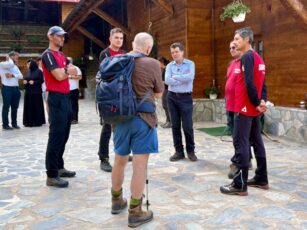 Președintele Nicușor Dan, în vizită la baza Salvamont de pe Valea Sâmbetei