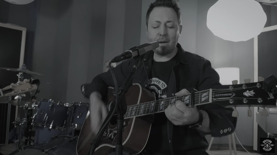 10 ani de la Colectiv: Un supraviețuitor aduce omagiu victimelor