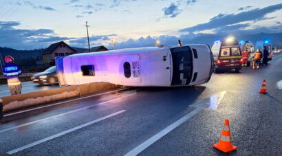 Grav accident rutier pe DN 1, în zona Veștem. A fost declanșat Planul Roșu de intervenție