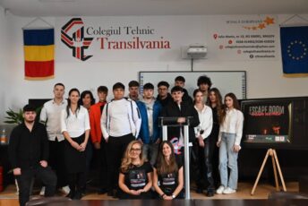 Elevii pot simți „pe pielea lor” comunismul într-un escape room, la un liceu din Brașov