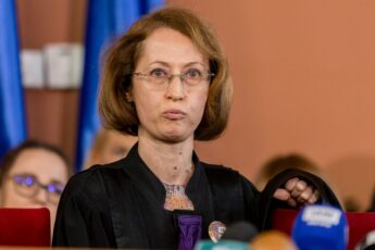 Fără precedent. „Suntem terorizați cu acțiuni disciplinare” - judecătoare, în fața șefilor și jurnaliștilor