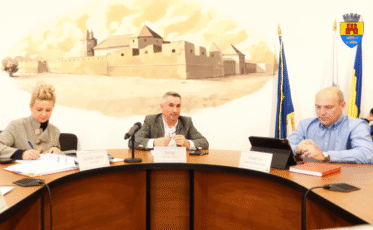 Consiliul Local a aprobat scutiri de penalități de aproape 20.000 lei pentru trei cazuri fiscale