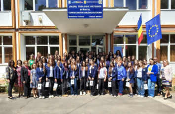 Schimb educațional între Făgăraș și Buzău, în proiectul „Practici pedagogice moderne”