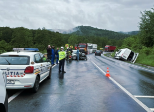 Accident pe DN1, la Perșani. Patru persoane au fost rănite