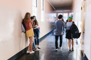 Liceenii mai au o zi să se înscrie la „Lider European” 2026